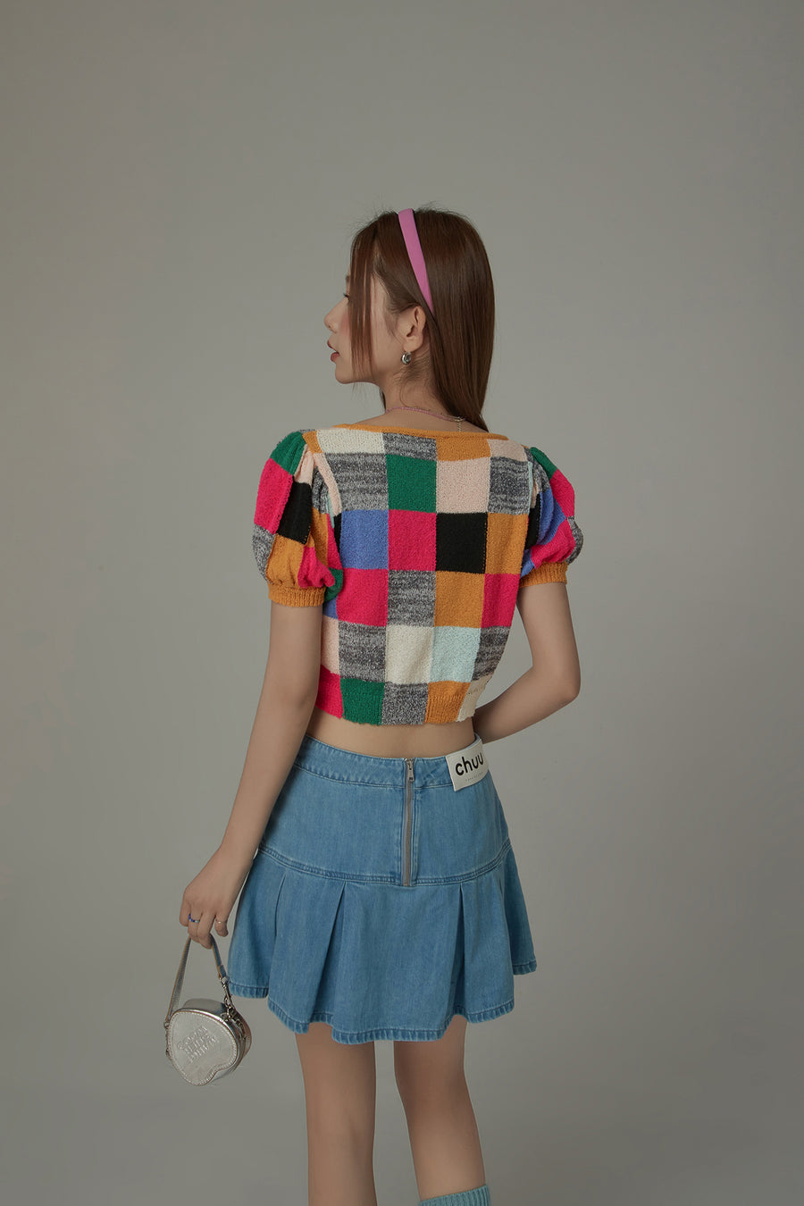 CHUU Color Check Pattern Cropped Knit Top