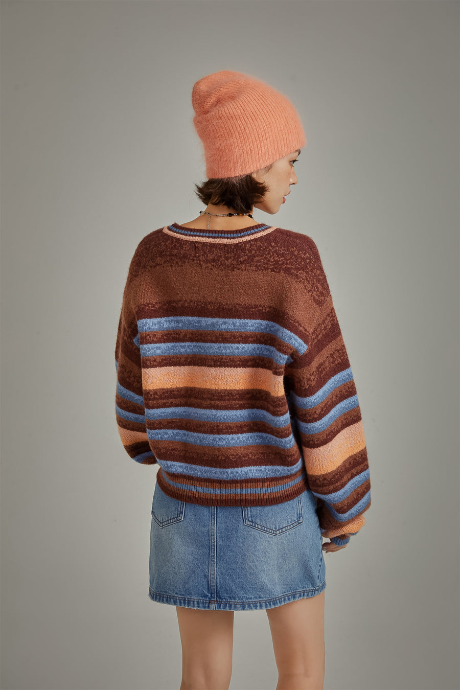 CHUU Logo Striped Loose Fit Knit Sweater