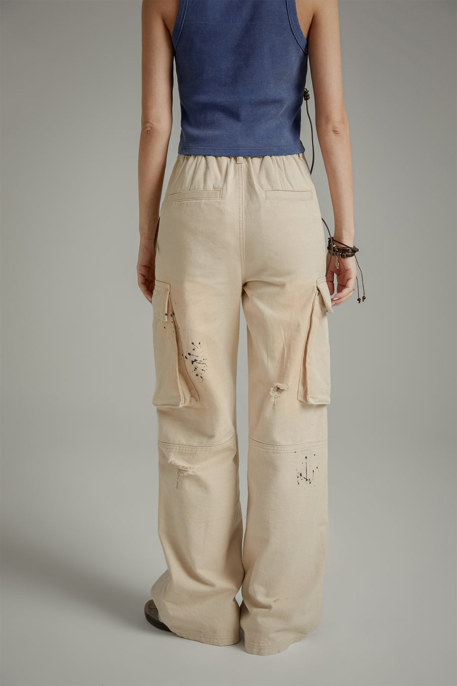 CHUU Multi-Pocket Casual Loose Pants