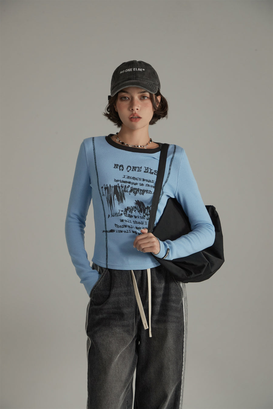 CHUU Trendy Printed Stitch Slim T-Shirt