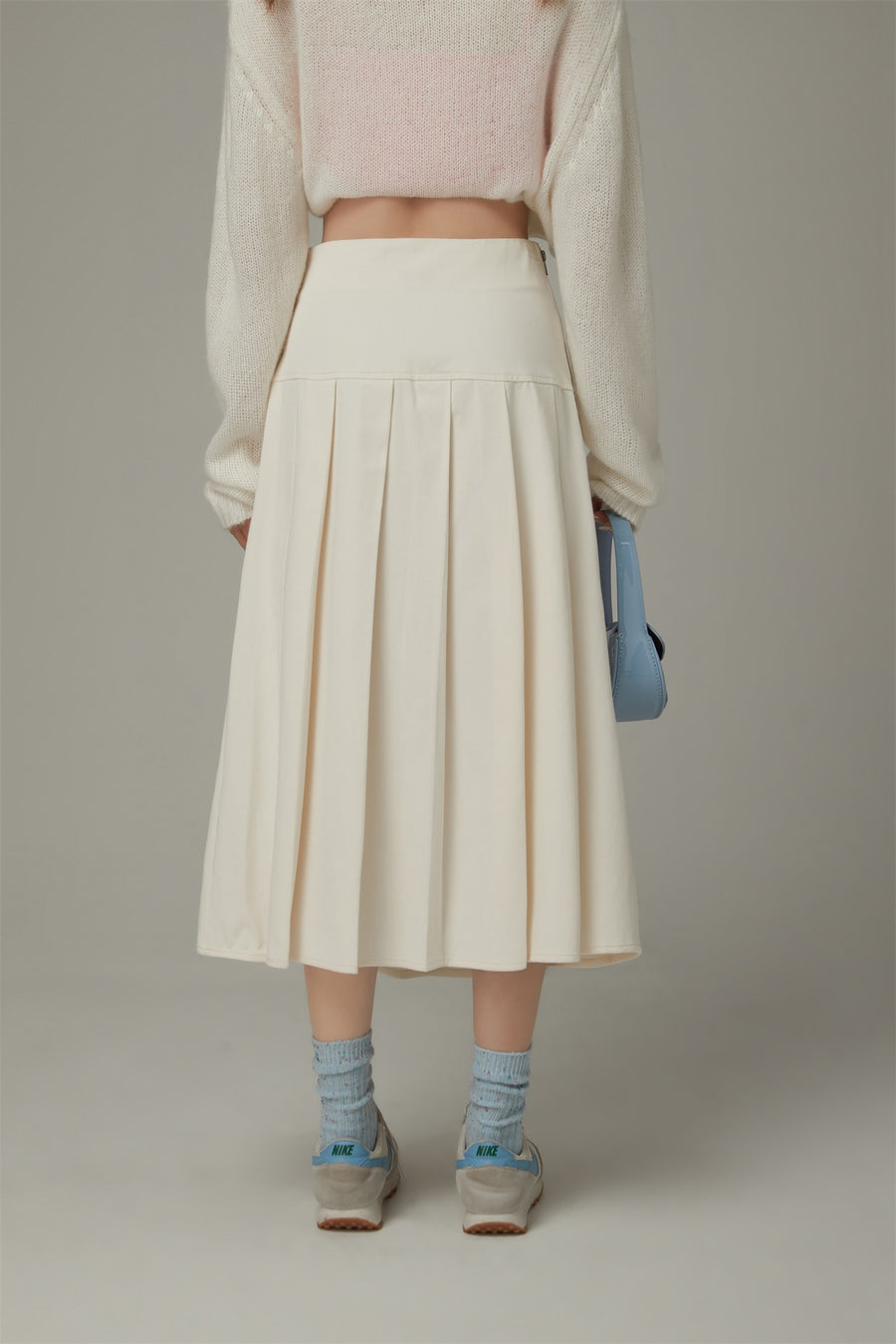 CHUU Heart Pleated Long Skirt