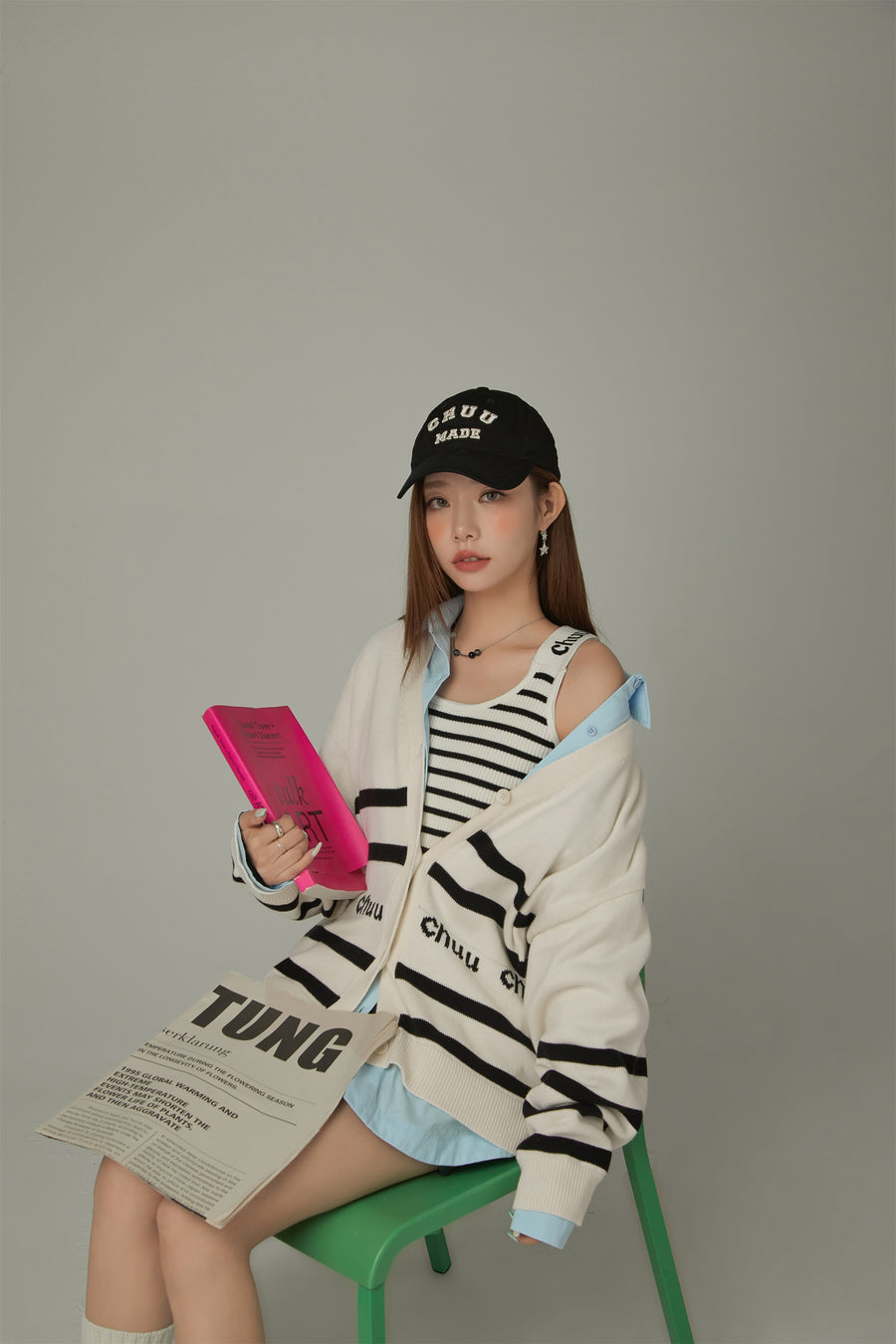 CHUU Lettering Striped Knit Cardigan