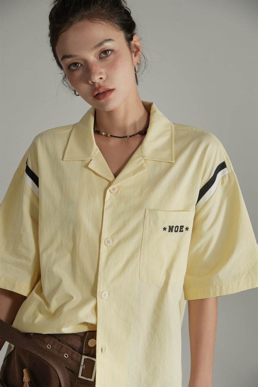 CHUU Noe Pocket Cotton Loose-Fitting Shirt