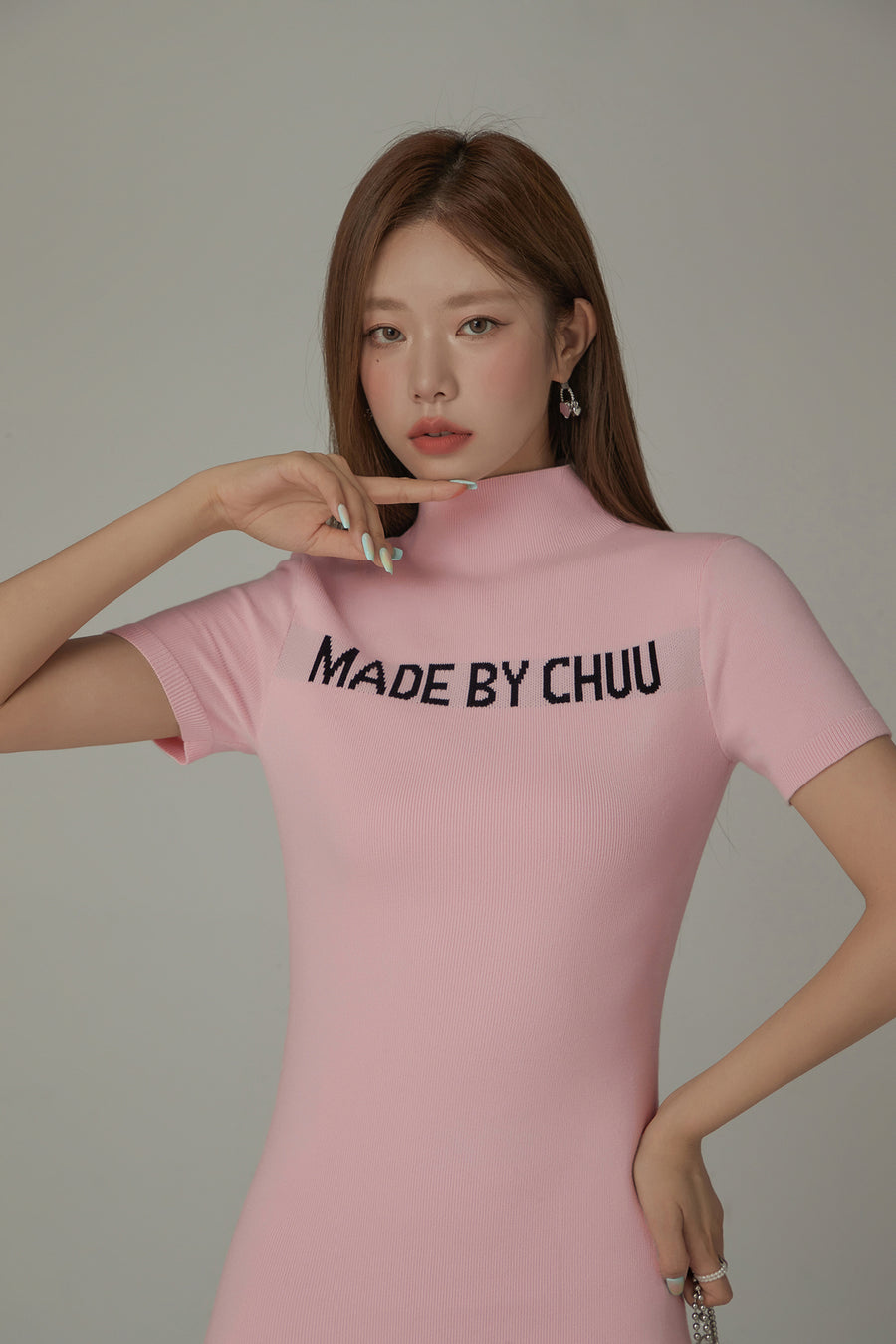 CHUU High Neck Logo Knit Mini Dress