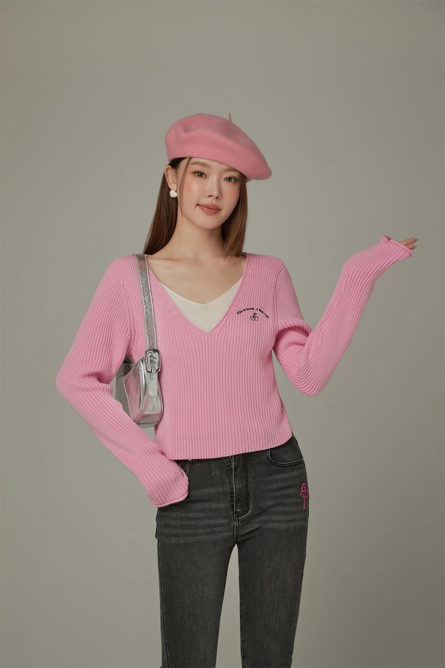 CHUU Color V-Neck Layered Knit Sweater