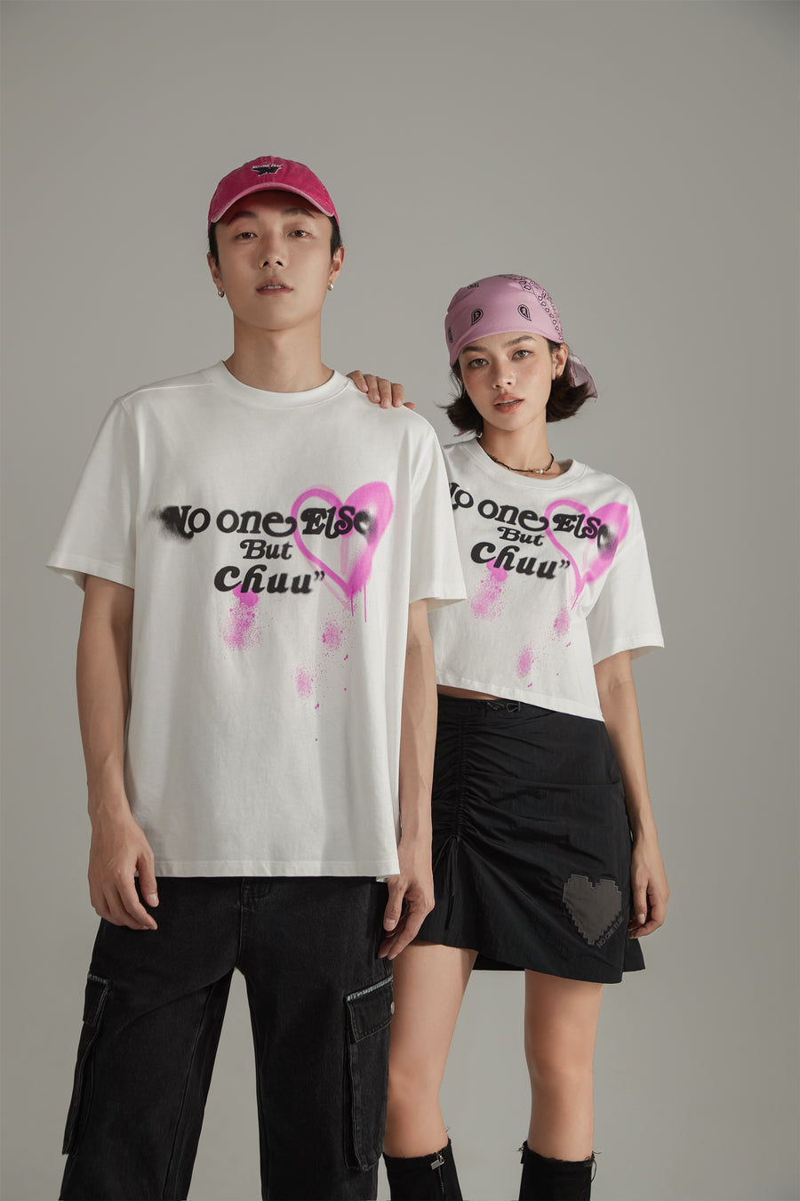 CHUU Collab Logo Heart Lettering T-Shirt