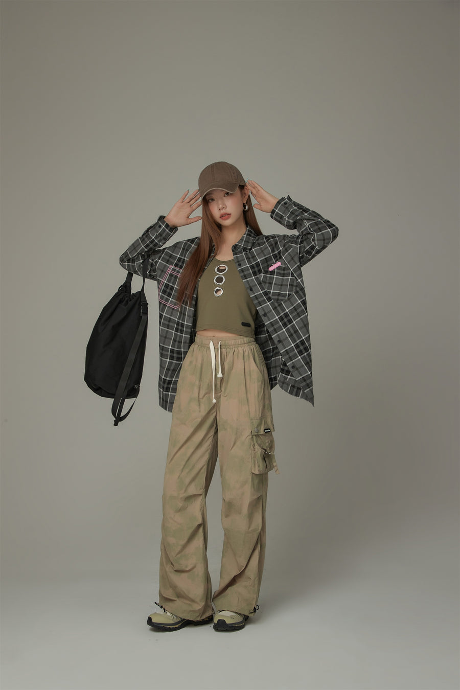 CHUU Color Cargo String Pants