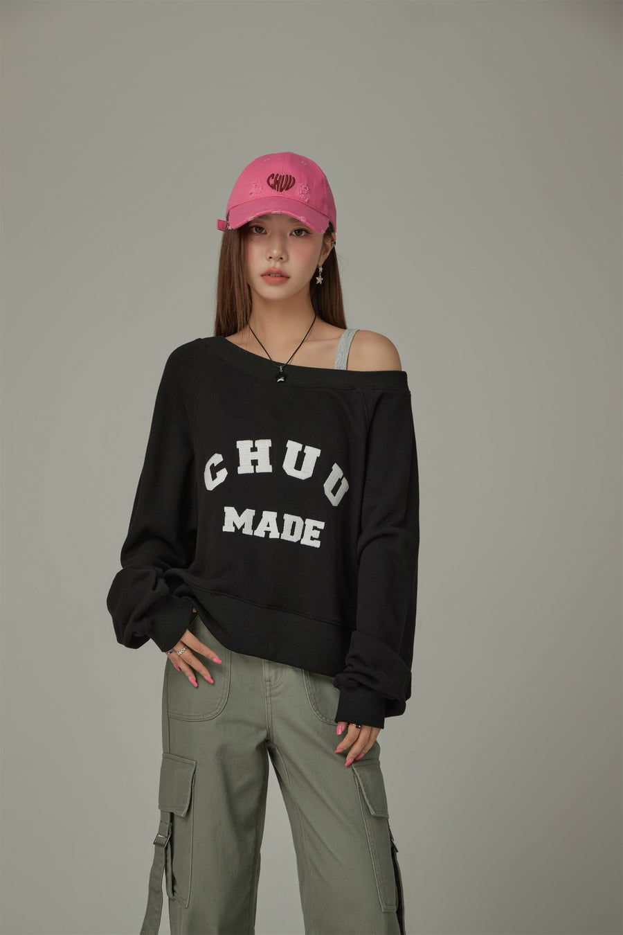 CHUU Chuu Made Off The Shoulders Loose Sweatshirt