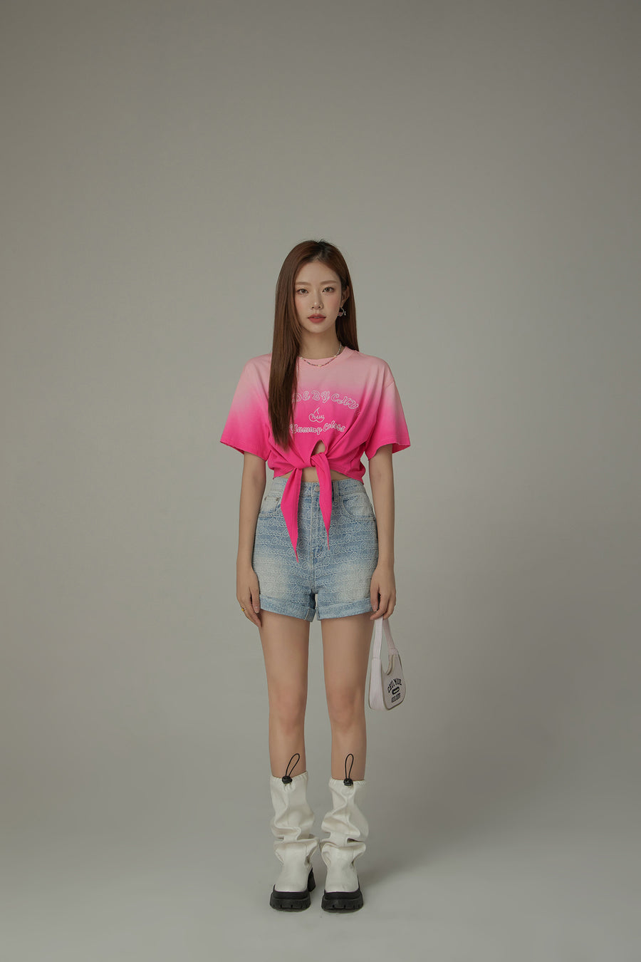 CHUU Gradient Short Sleeve Ribbon Tie Up Crop T-Shirt