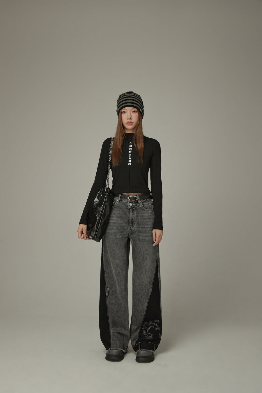 CHUU Cut Patchwork Hem Two Toned Denim Jeans