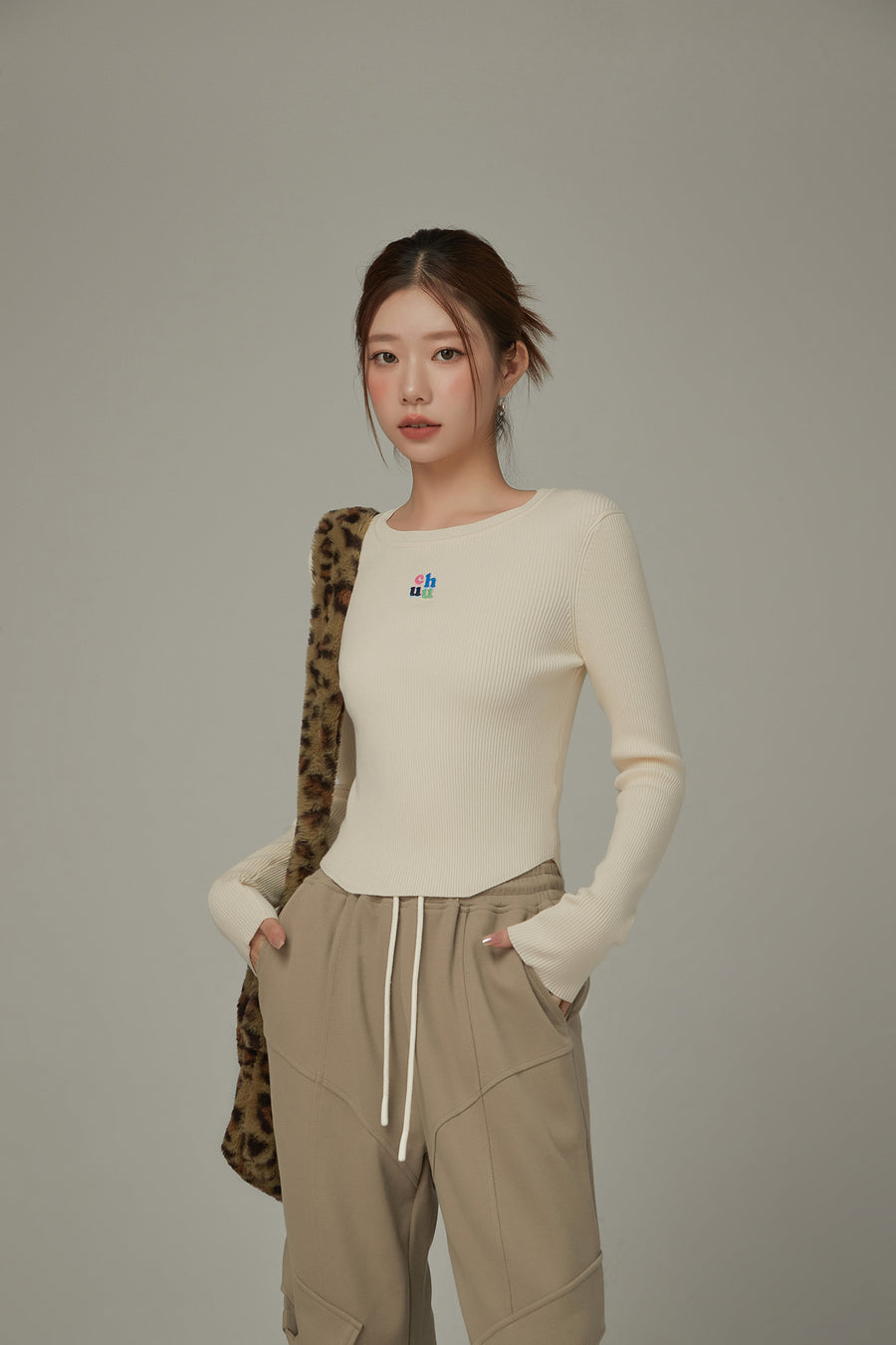 CHUU Color Ribbed Slim Knit Top