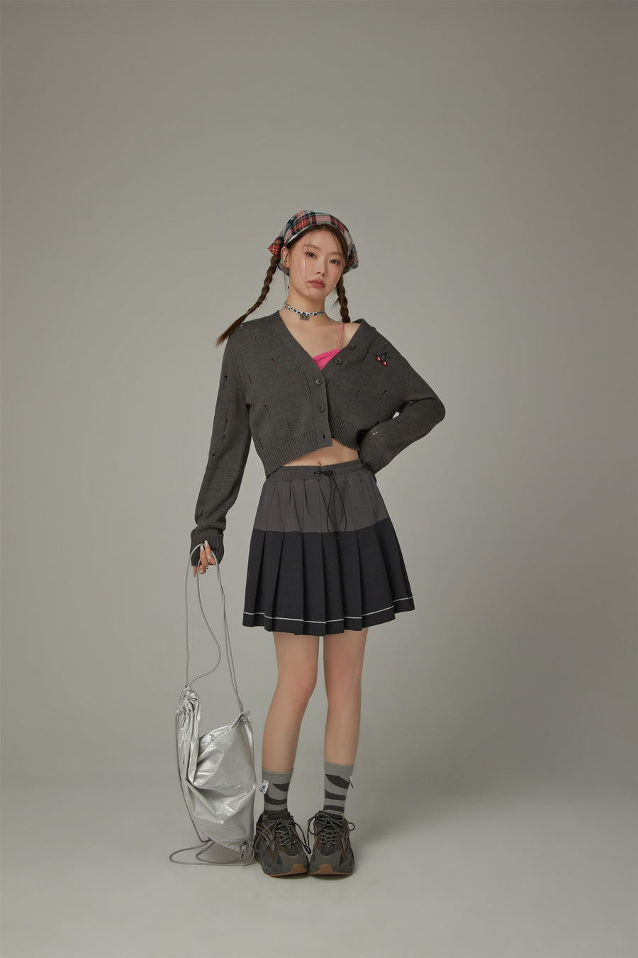 CHUU Cherry Crop Cardigan