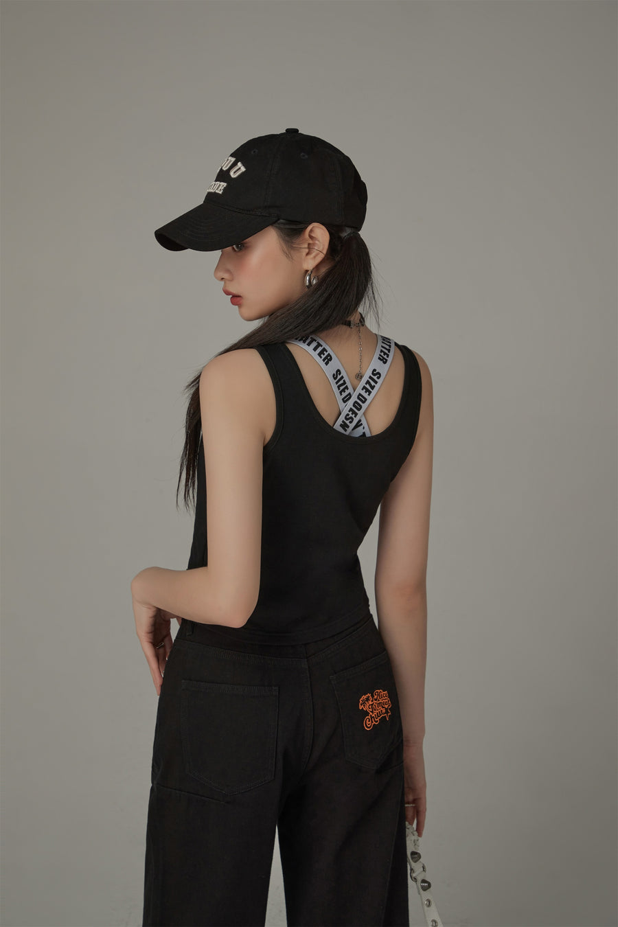 CHUU Dot Cutouts Sleeveless Semi Crop Top