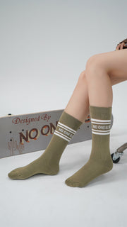 Color Lettering Basic High Socks