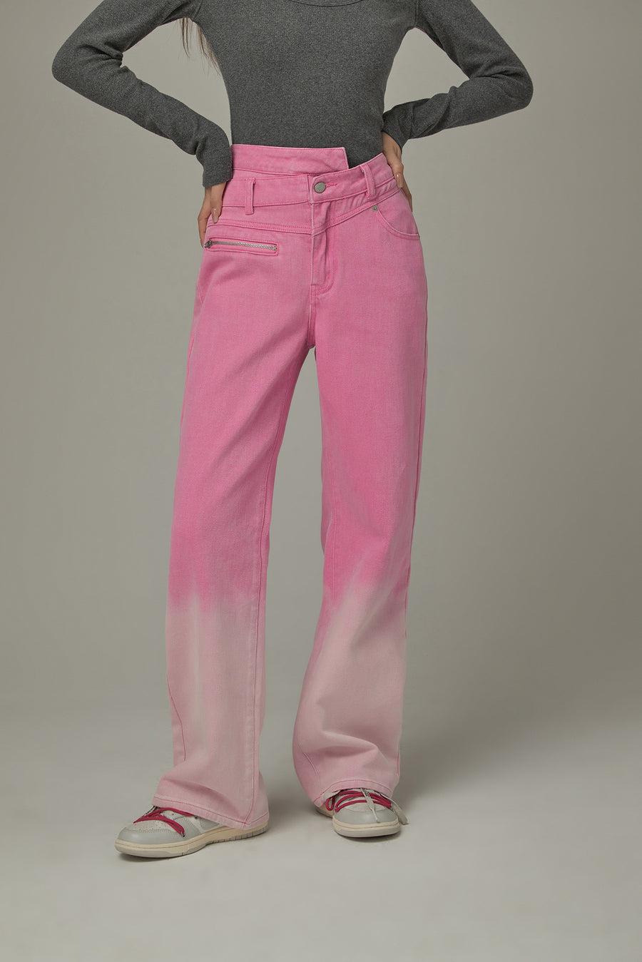 CHUU Gradient Color Jeans