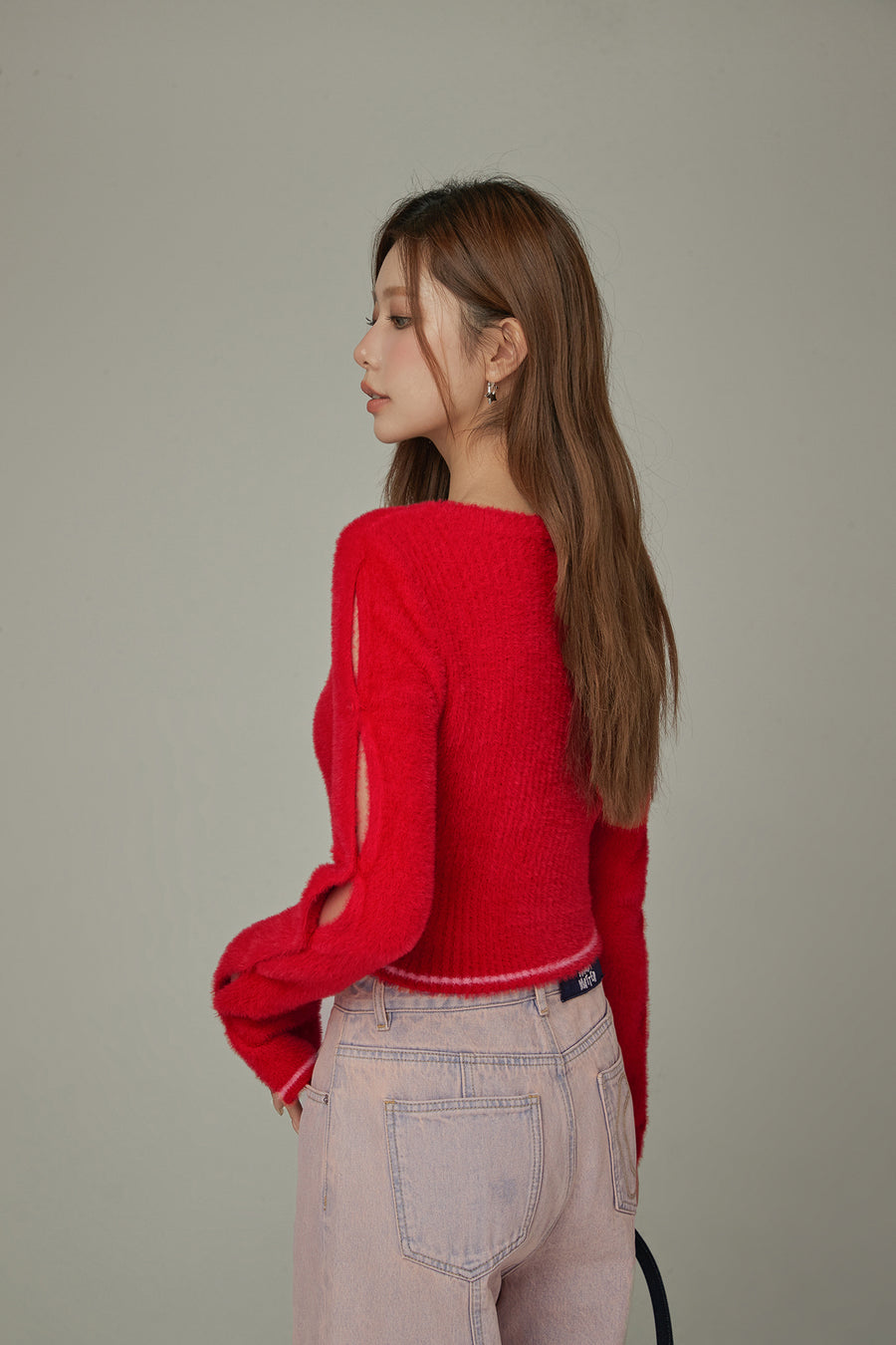 CHUU Slit Sleeves Button Crop Knit Sweater