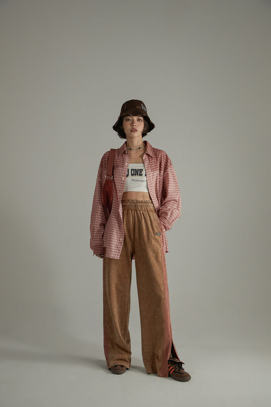 CHUU Waist Slit Wide-Leg Long Casual Pants