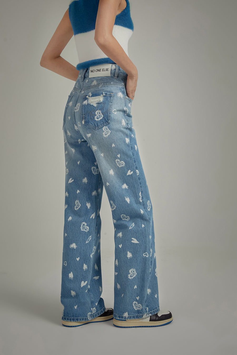 CHUU Heart Pattern Wide Denim Jeans