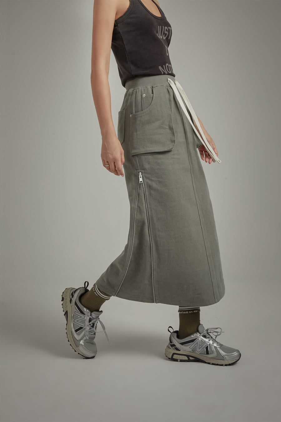 CHUU Pocket Casual Long String Skirt