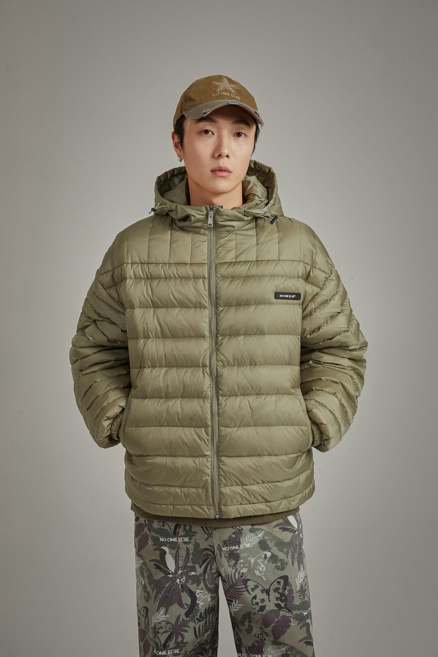 CHUU Hooded Light Padding Jacket