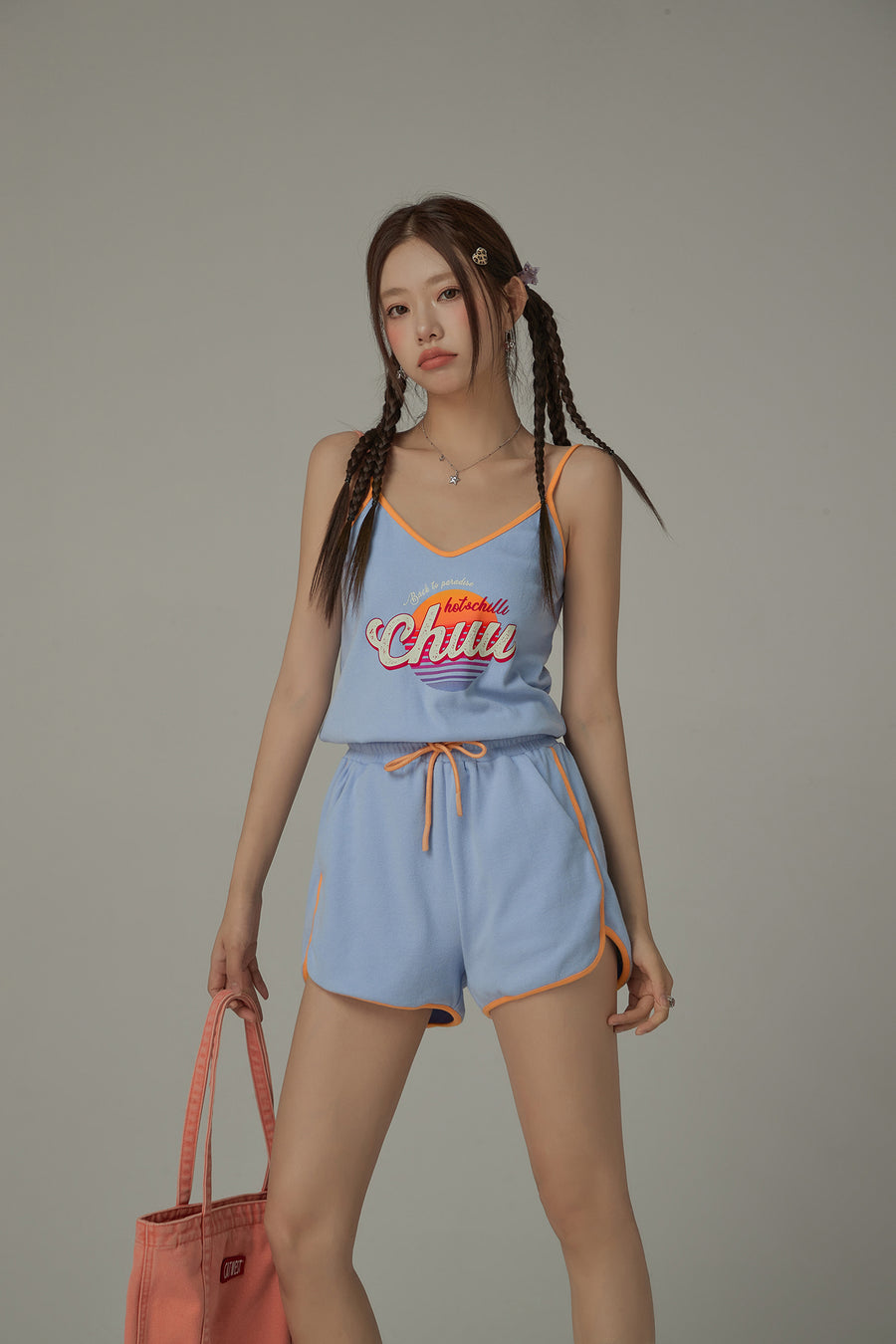 CHUU Back To Paradise Letter Printed Casual Drawstring Jumpsuit