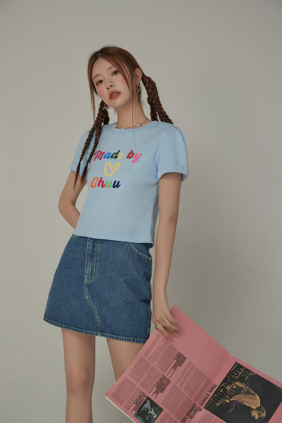 CHUU Made By Chuu Colorful Printed Cropped T-Shirt