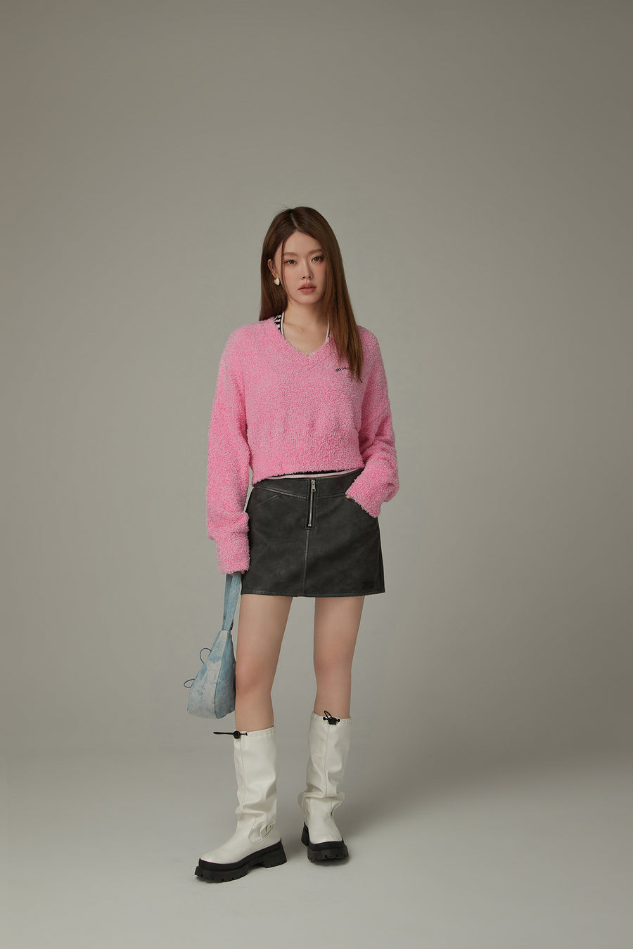 CHUU Cherry Crop Knit Sweater