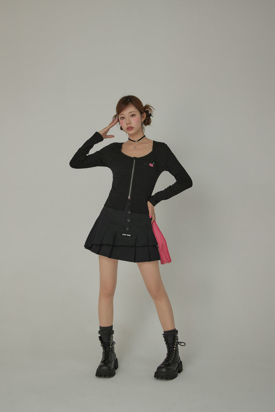 CHUU High Waisted Button Pleated Mini Skirt