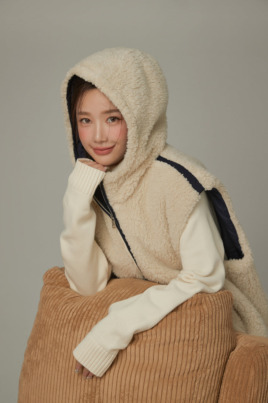 CHUU Fleece Vest Hooded Jacket