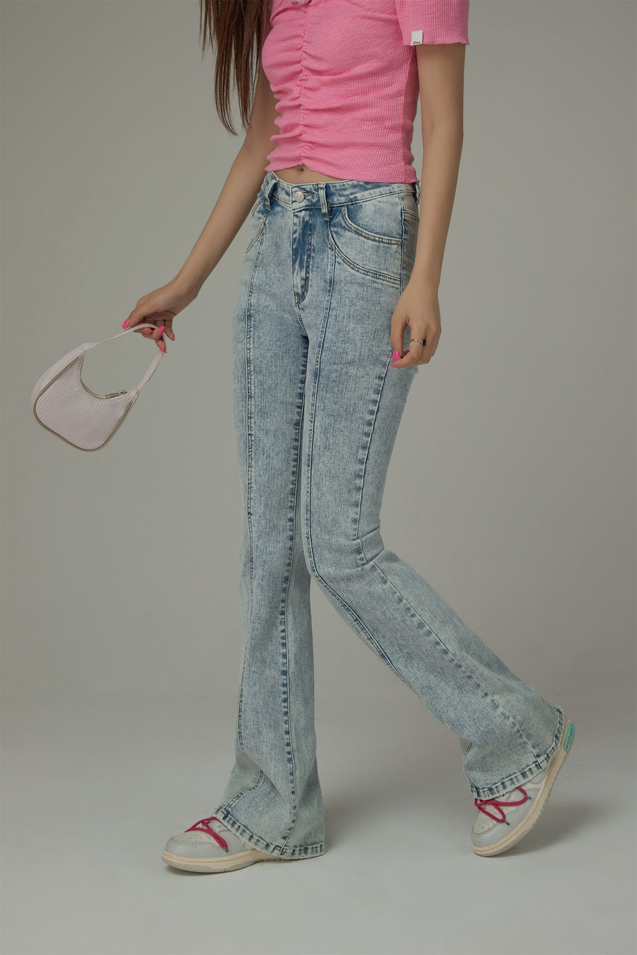 CHUU High Waisted Washed Bootcut Jeans