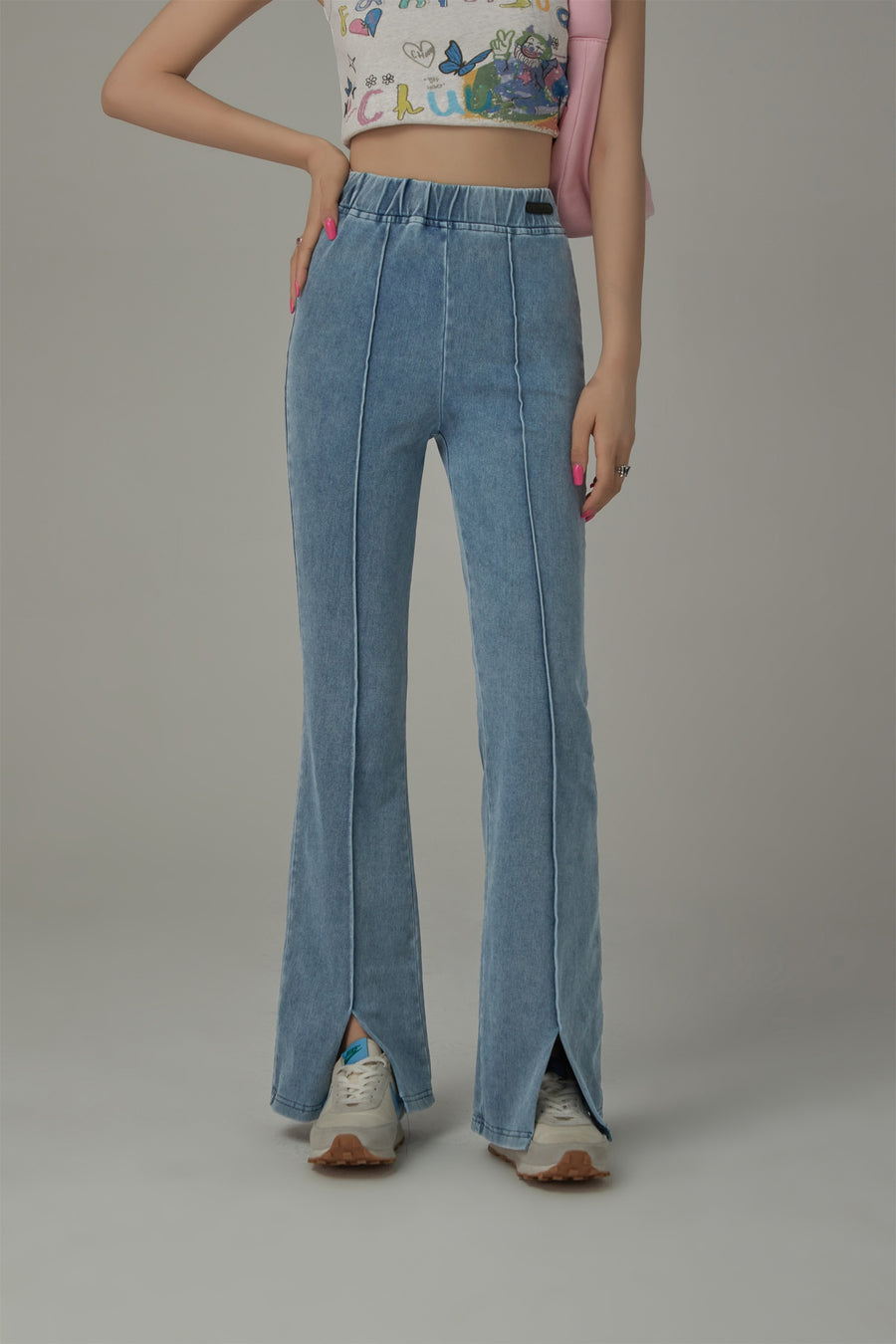 CHUU Elastic Waist Slit Semi Bootcut Pants