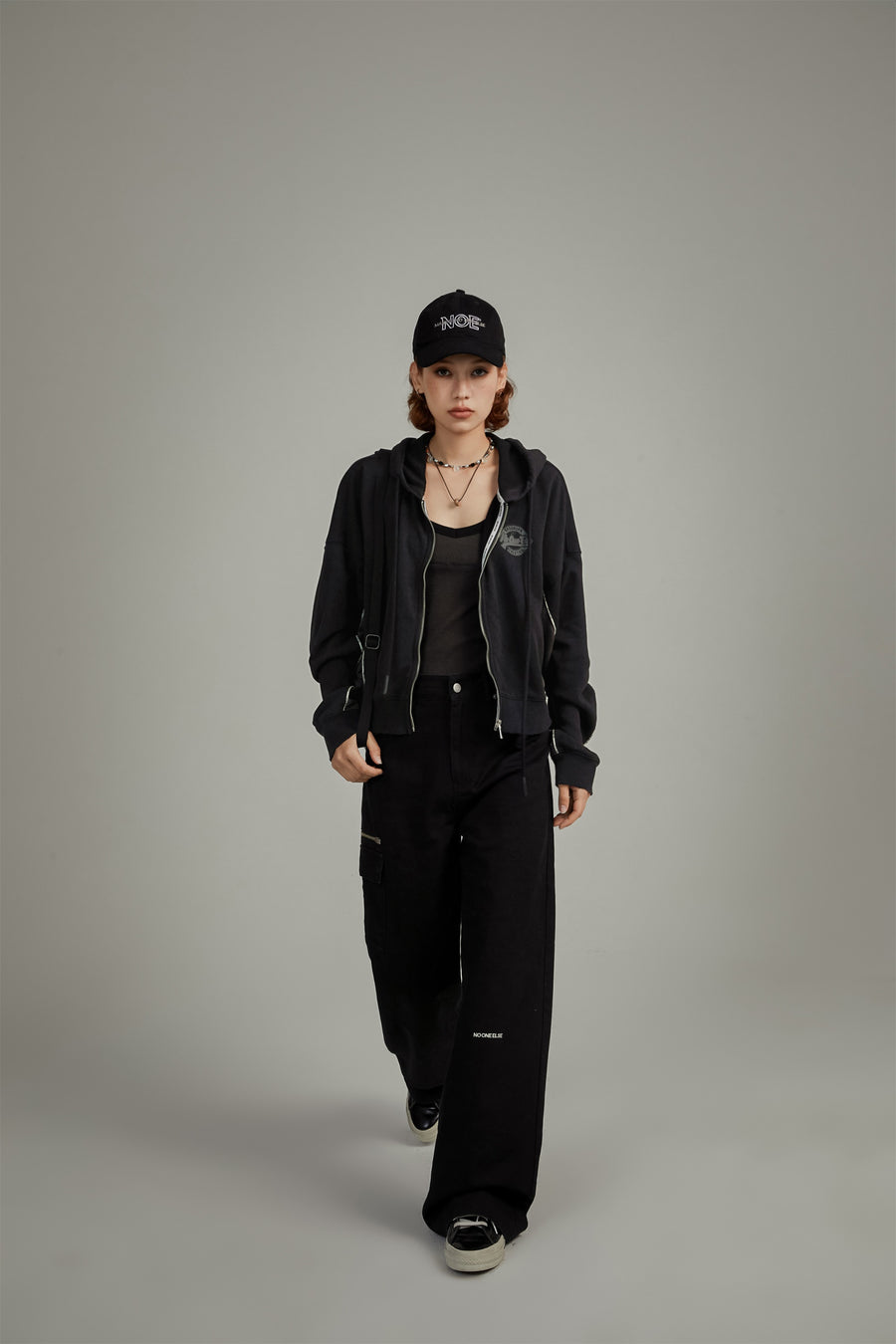 CHUU Frayed Sides Pocket Pants