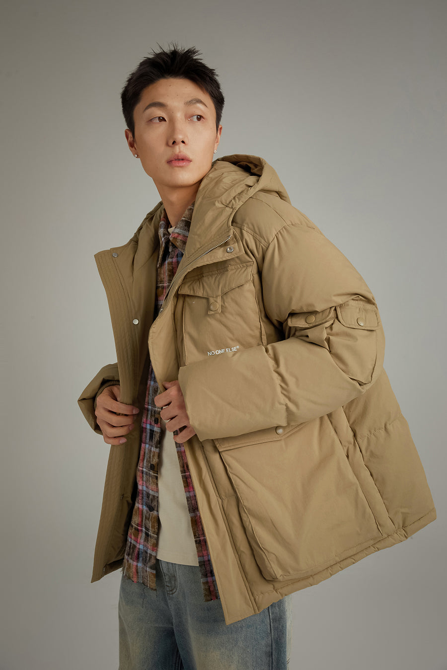 CHUU Hooded Multi-Pocket Padded Jacket