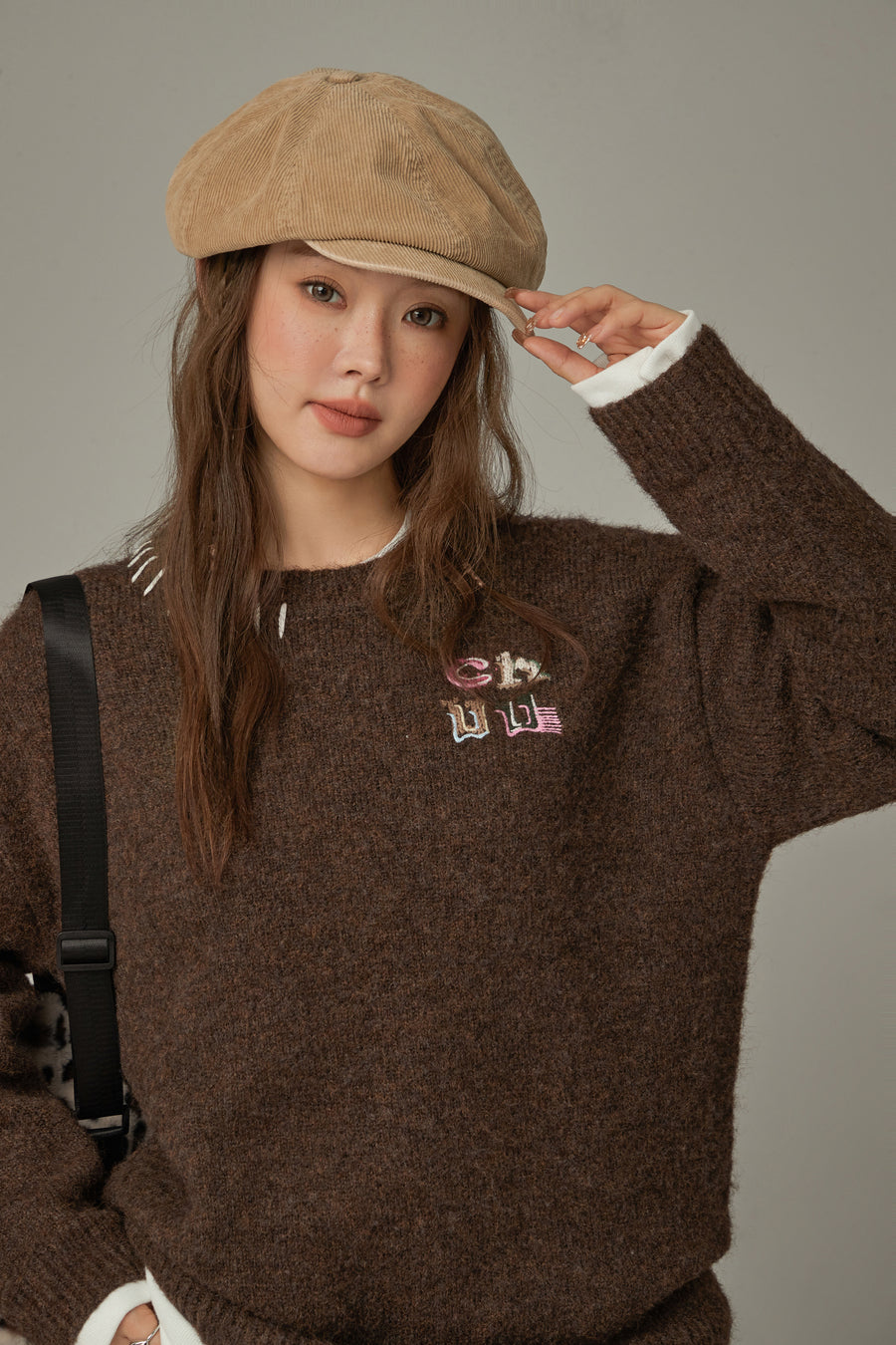 CHUU Logo Basic Loose Fit Knit Sweater