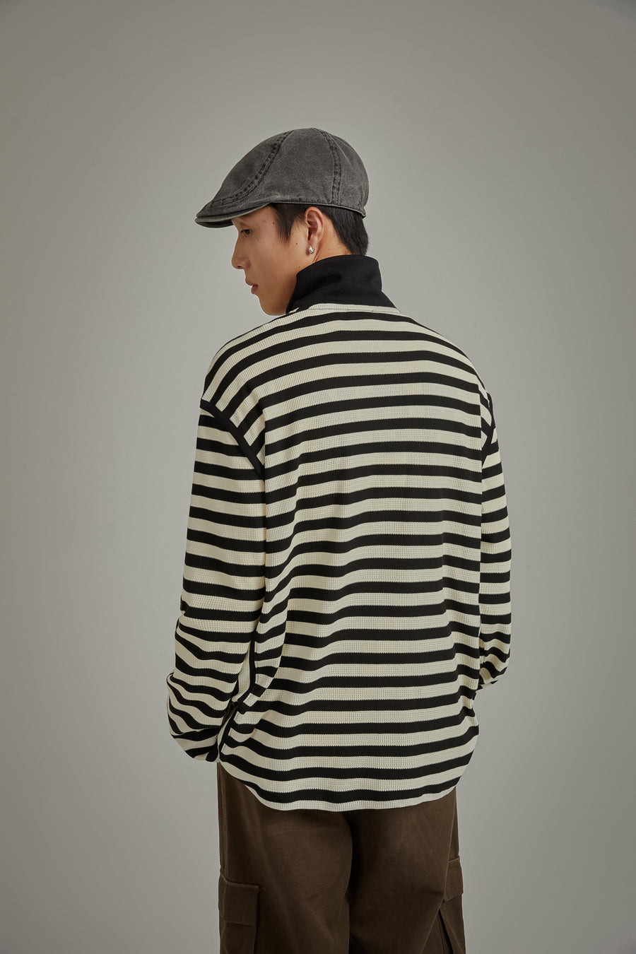 CHUU High Neck Half Zip Stripe Sweater