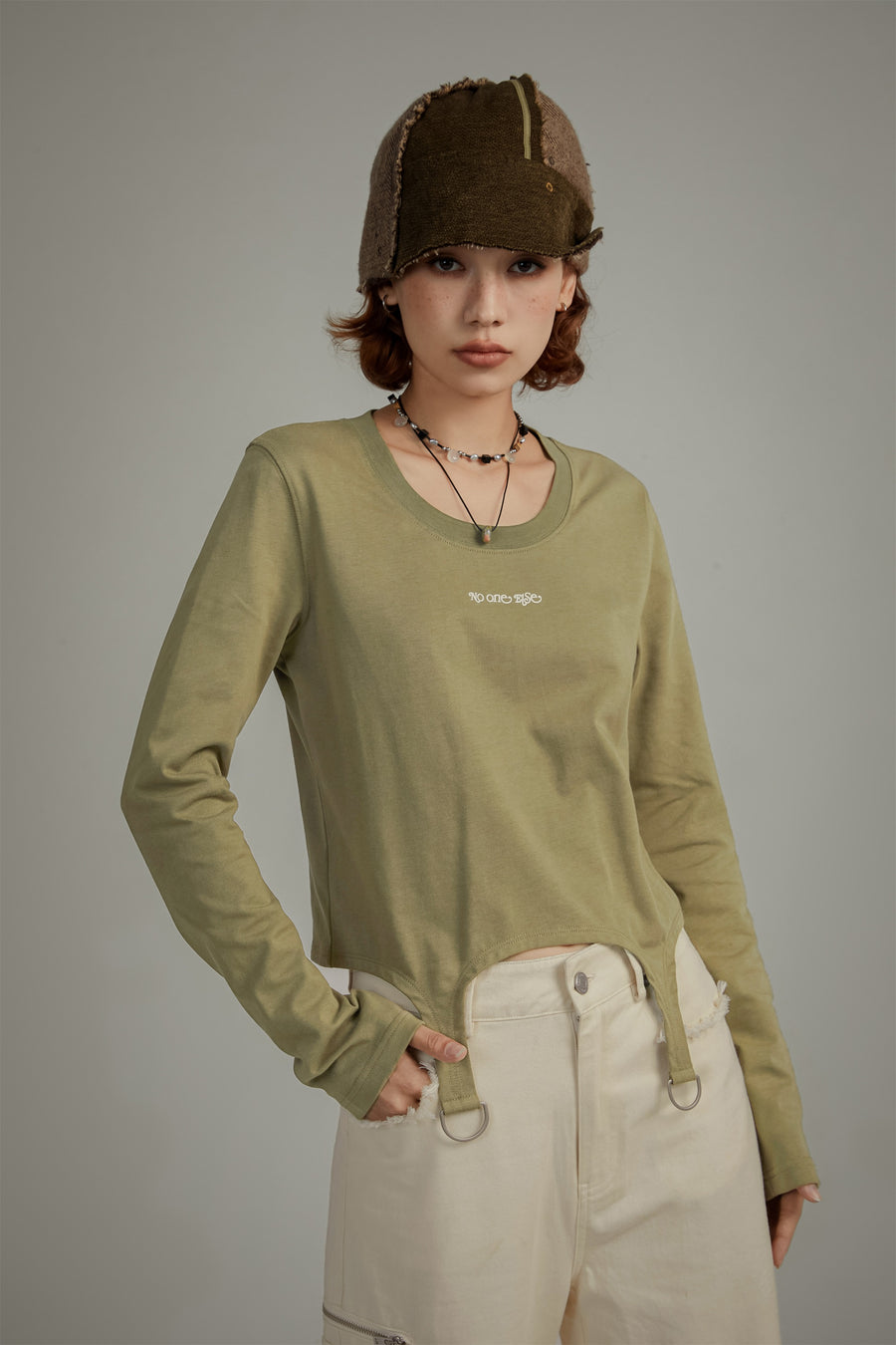 CHUU Simple Unbalanced Long Sleeve T-Shirt