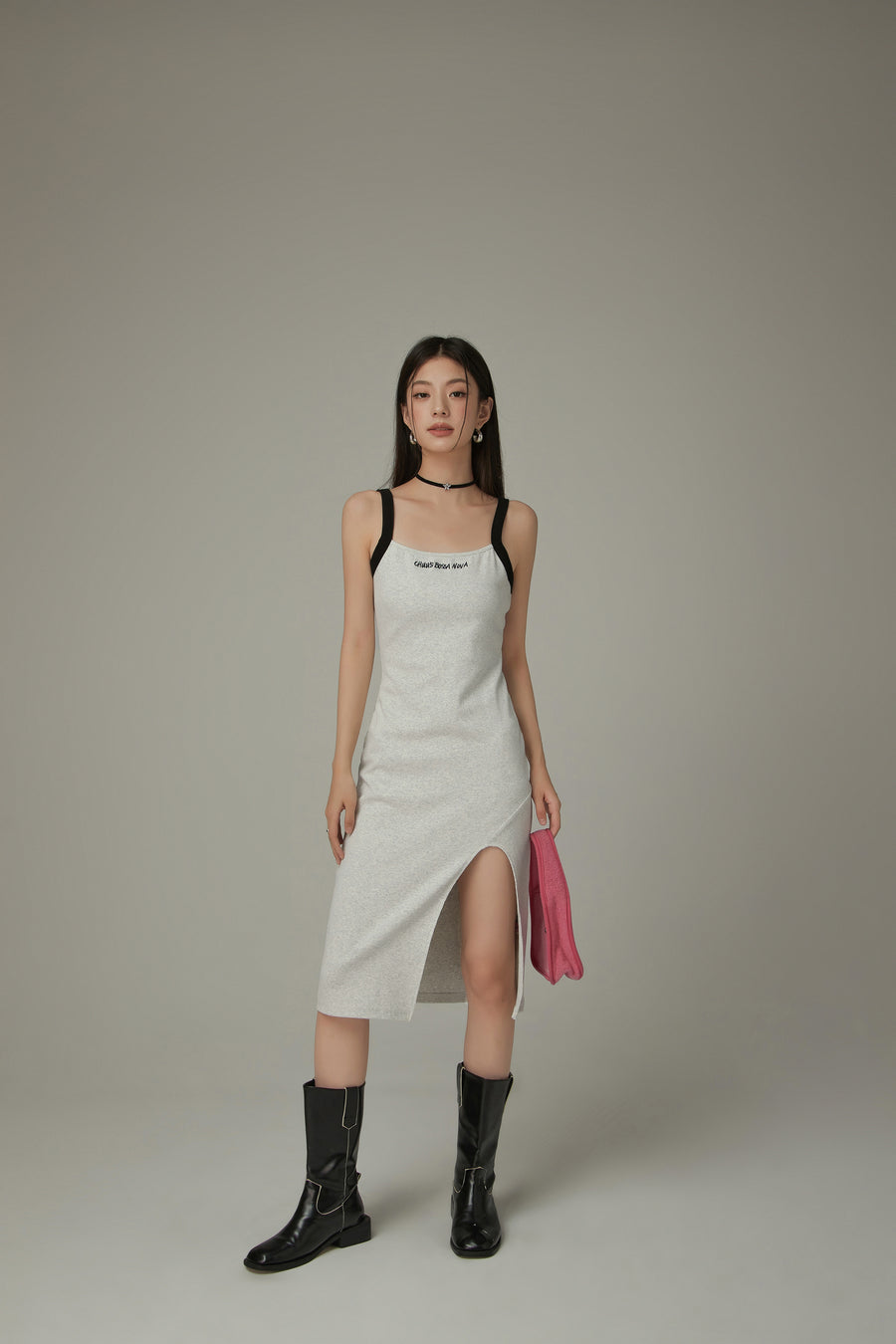 CHUU Slit Sleeveless Long Dress