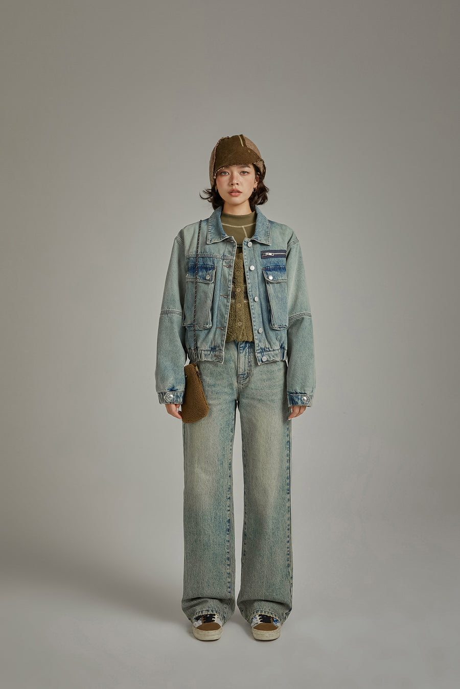 CHUU Basic Washed Wide Denim Jeans