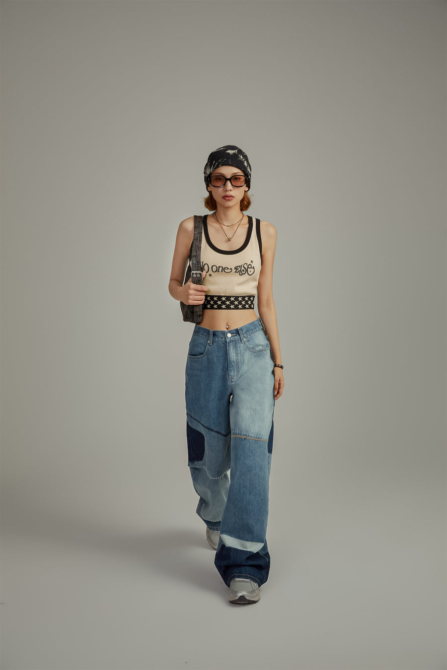 CHUU Star Color Sleeveless Crop Top