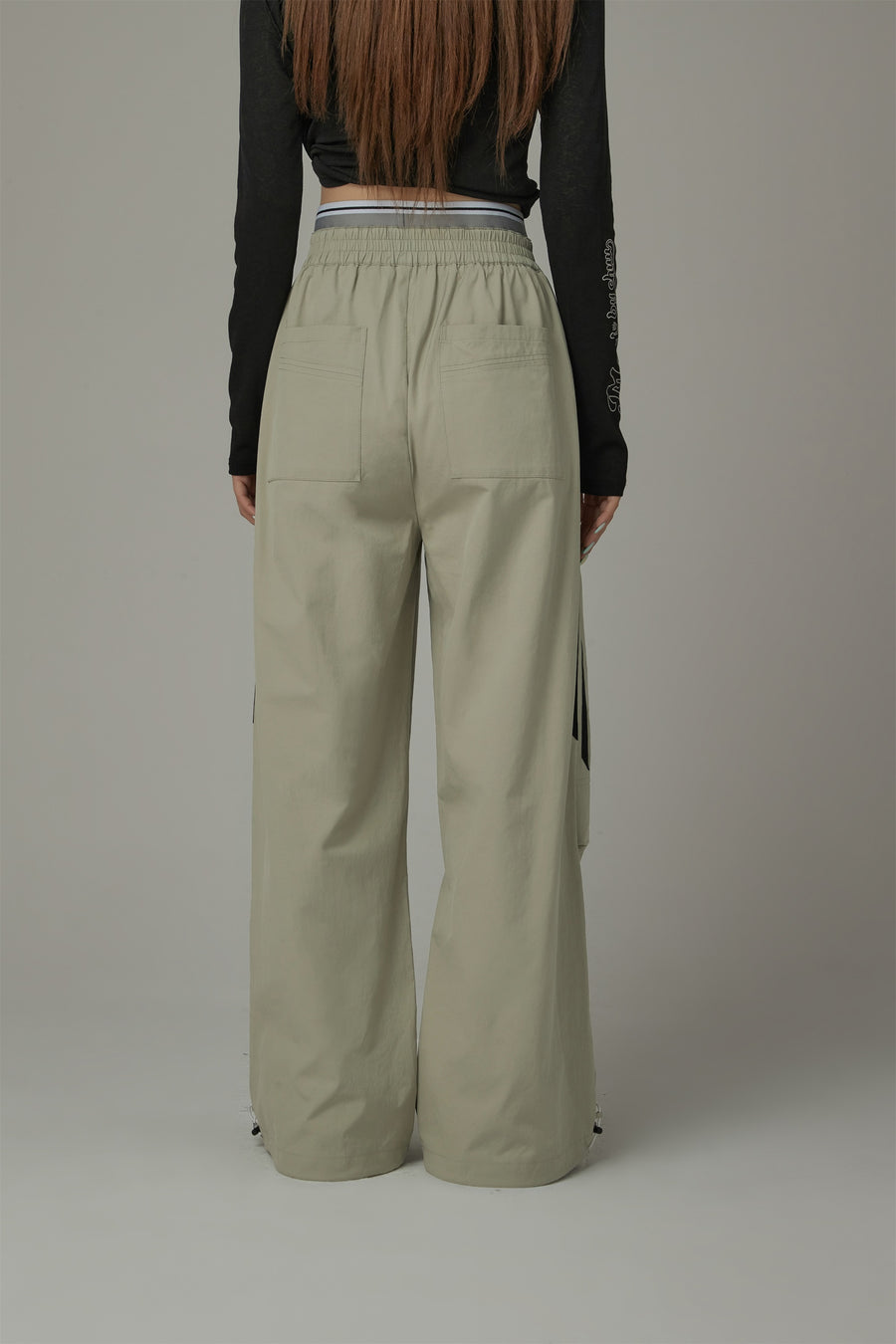 CHUU Logo Banding Wide Casual Pants