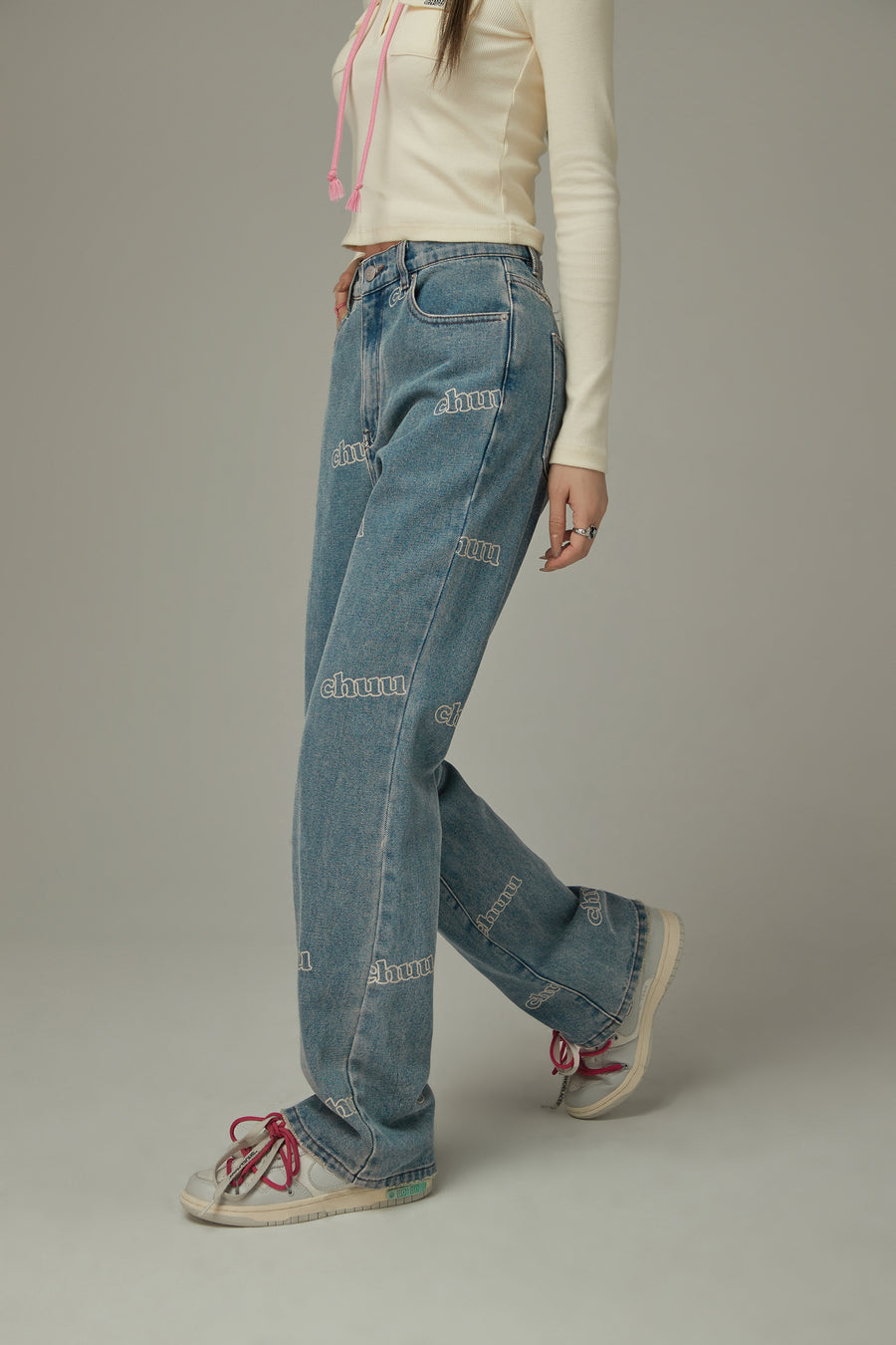 CHUU Logo Lettering Bootcut Denim Jeans