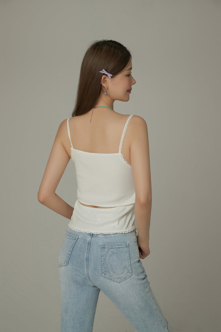 CHUU Embroidery Lace Sleeveless Top