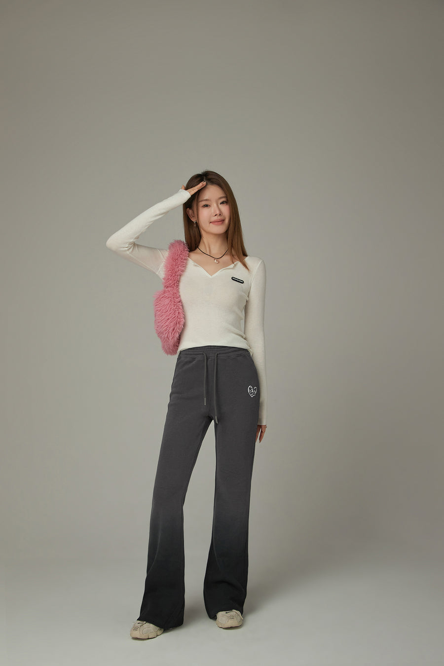 CHUU V- Neck Slit Basic Knit Top