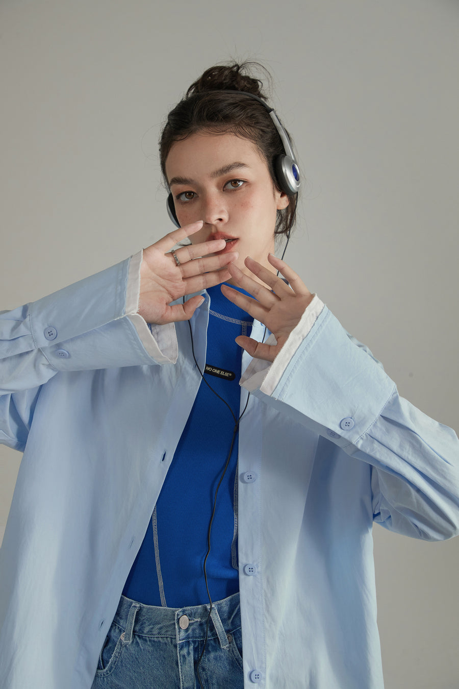 CHUU Color Matching Loose Fit Shirt