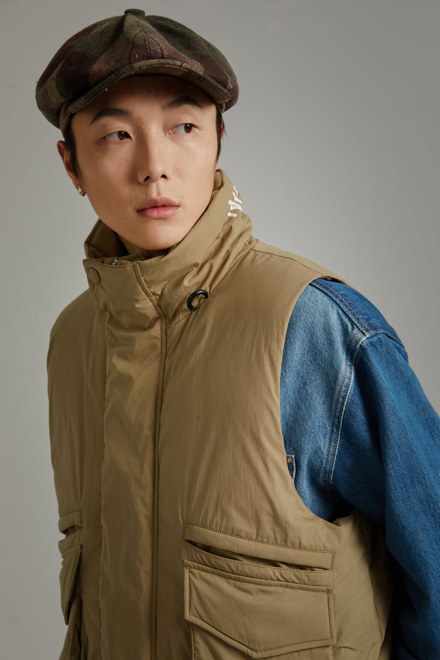 CHUU Big Pocket Padded Vest