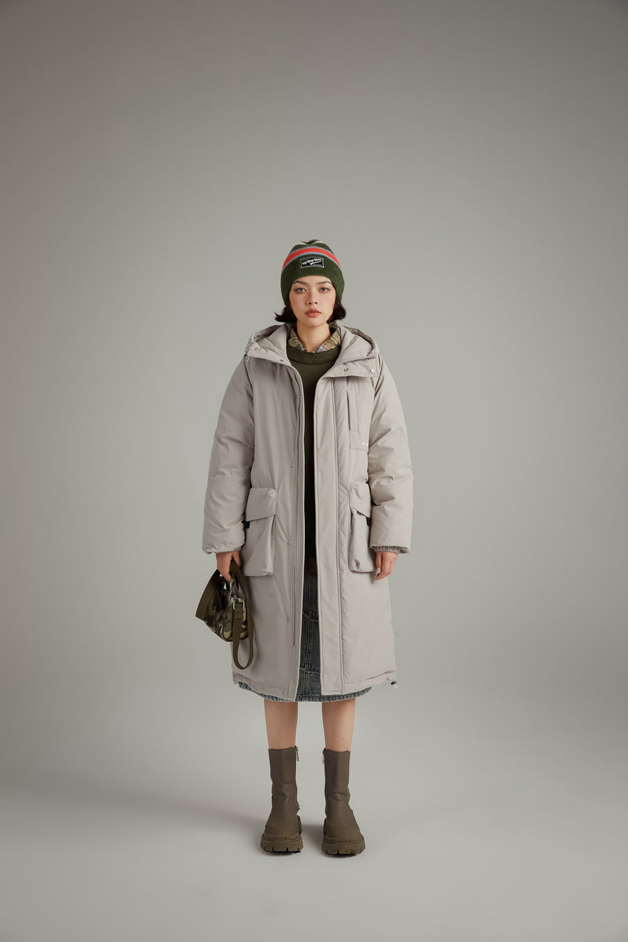 CHUU Hooded Logo Pocket Long Padded Coat