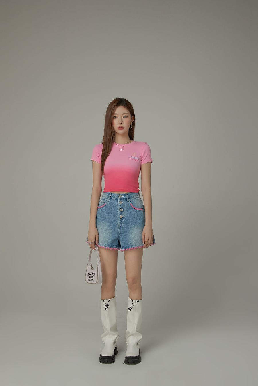 CHUU Gradient Round Neck Slim Short-Sleeved Cropped T-Shirt