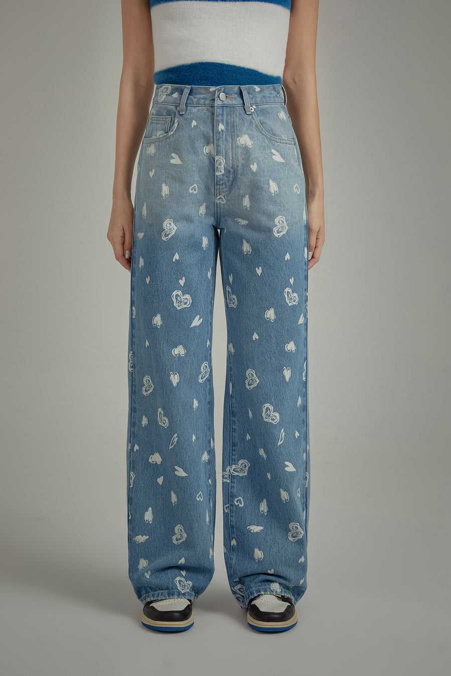 CHUU Heart Pattern Wide Denim Jeans