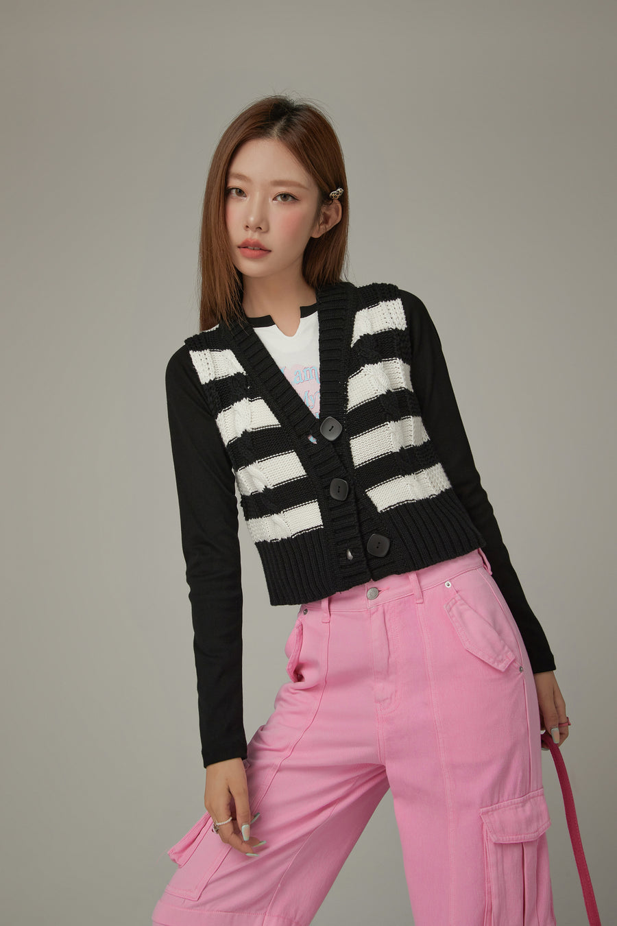 CHUU Big Button Knit Vest