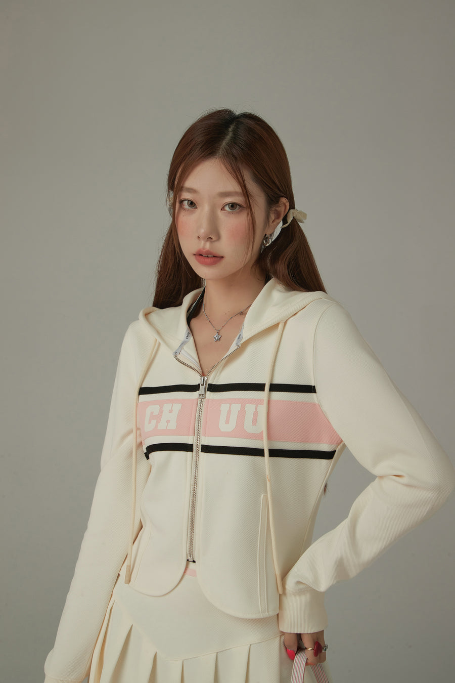 CHUU Logo Sporty Color Contrast Hooded Zip-Up